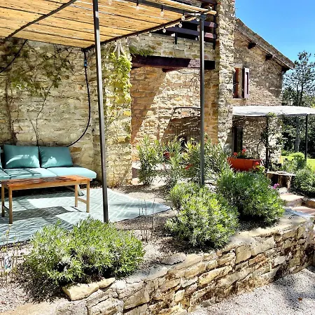 La Panoramica - Maison De Charme - Casette E Self Catering Per Vacanze Meravigliose! Séjour à la ferme Gubbio