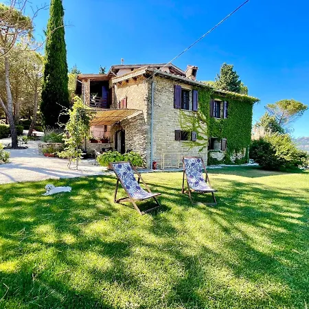 Farma La Panoramica - Maison De Charme - Casette E Self Catering Per Vacanze Meravigliose! *