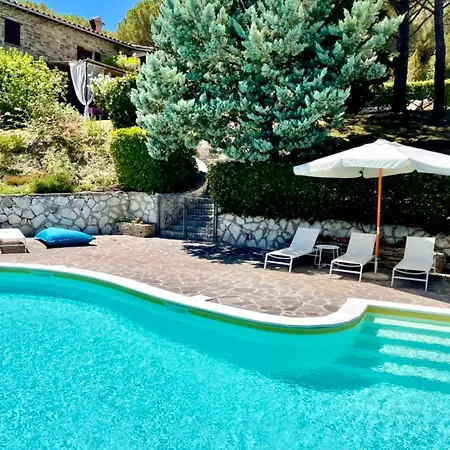 La Panoramica - Maison De Charme - Casette E Self Catering Per Vacanze Meravigliose! * Gubbio